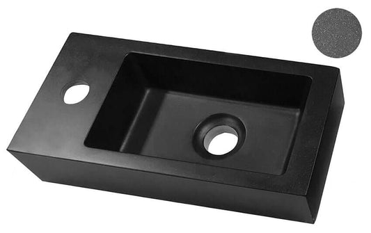 Mini-Rhea Fontein in zwart met vierkante afwerking en een enkele kraangat.