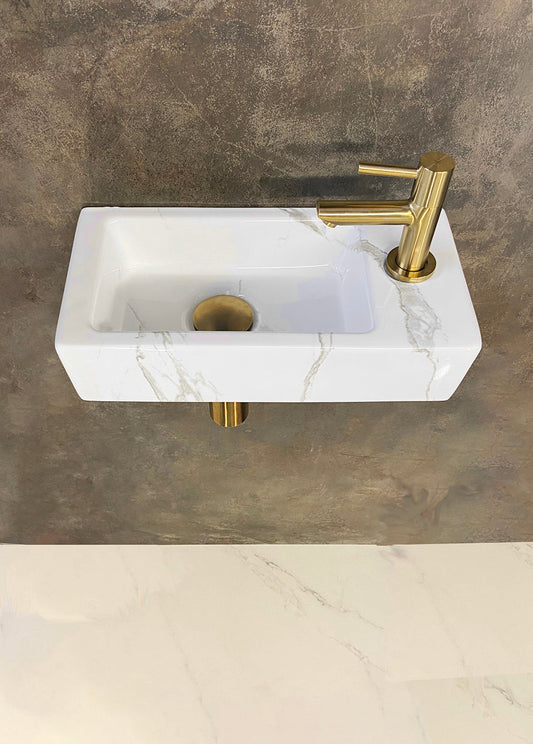 Mini Rhea Fonteinset Wiesbaden 36X18X9 Cm Rechts Carrara in Geborsteld Messing Goud
