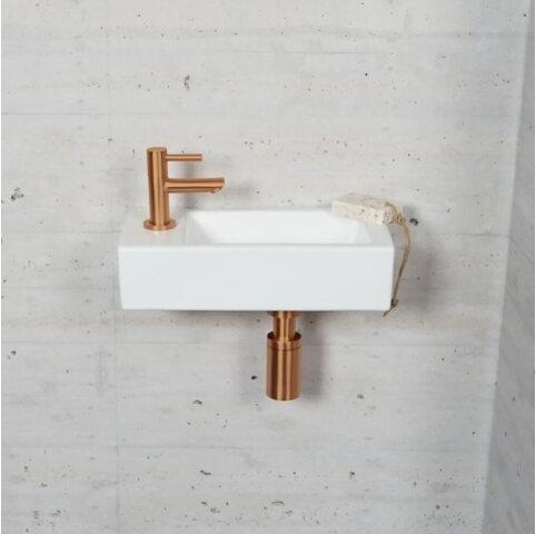 Mat Witte Fonteinset Wiesbaden Kleur Brons Koper (Kraangat Links)